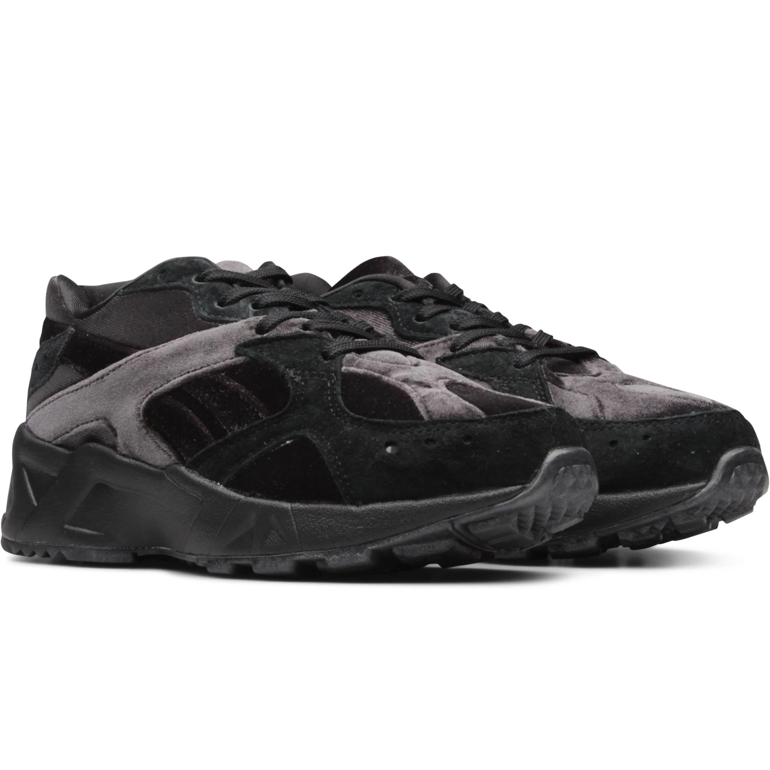 Reebok WOMEN'S AZTREK TRB - Image 2