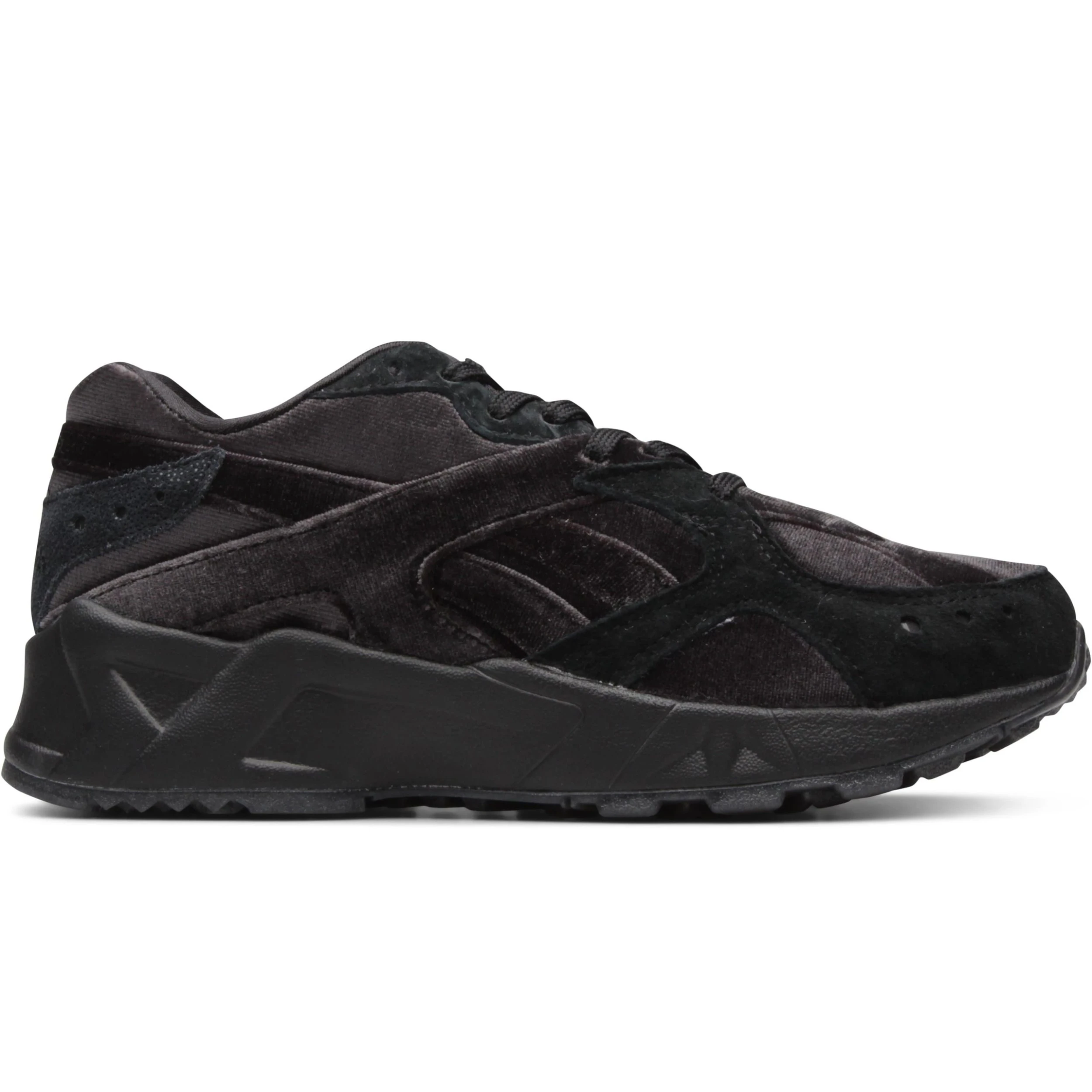 Reebok WOMEN'S AZTREK TRB