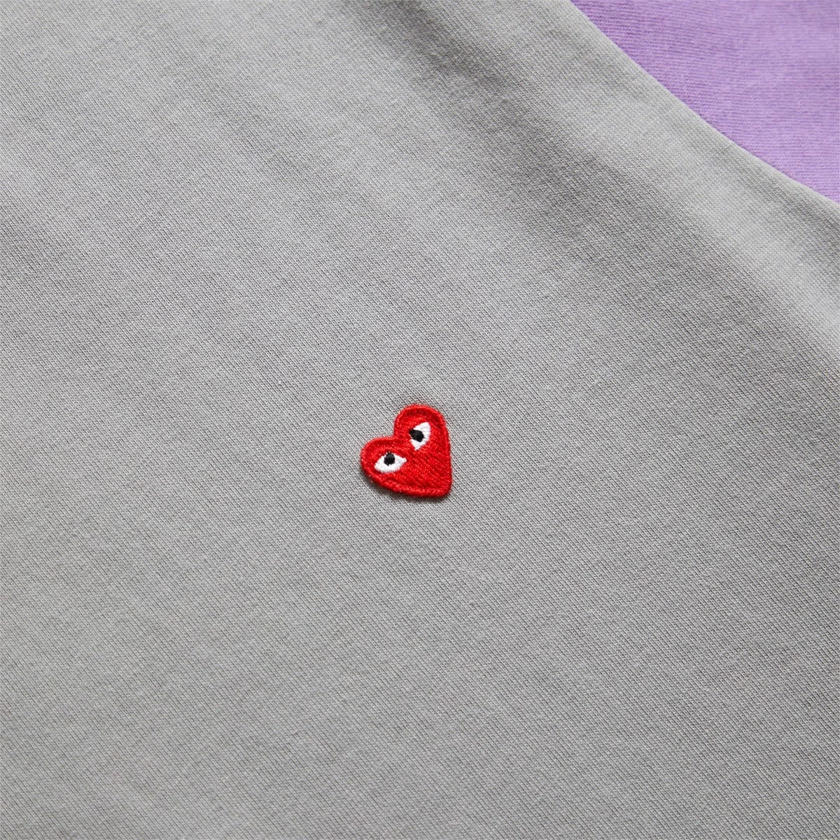 Comme Des Garçons Play BI-COLOUR MEN'S T-SHIRT - Image 3