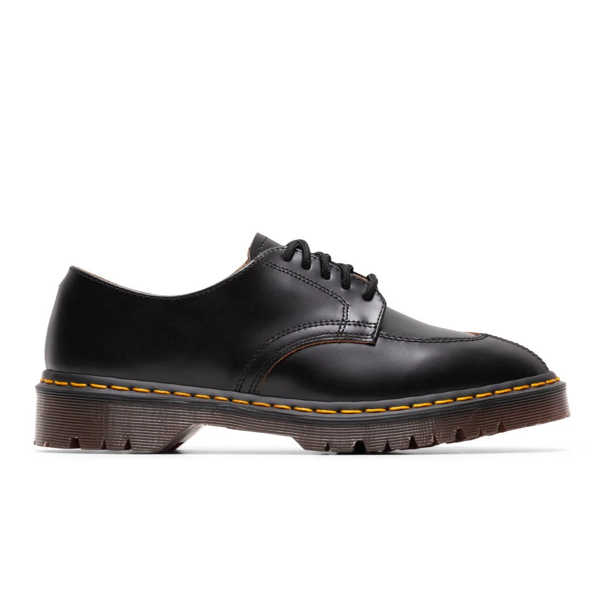 Dr. Martens 2046