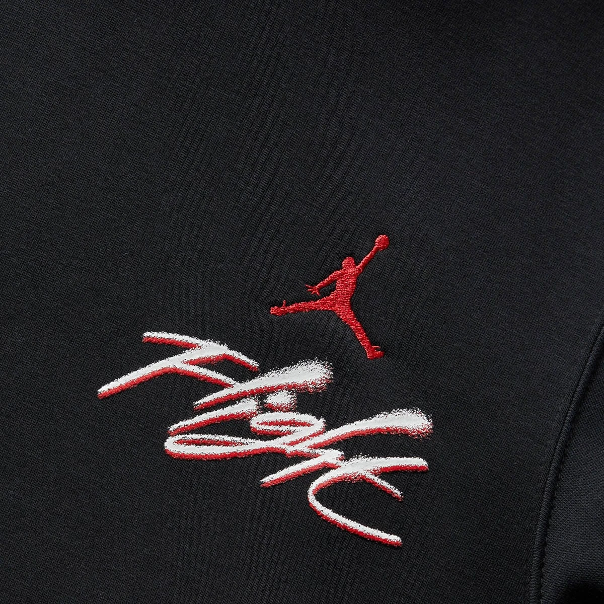 Air Jordan ESSENTIALS HOODIE - Image 3