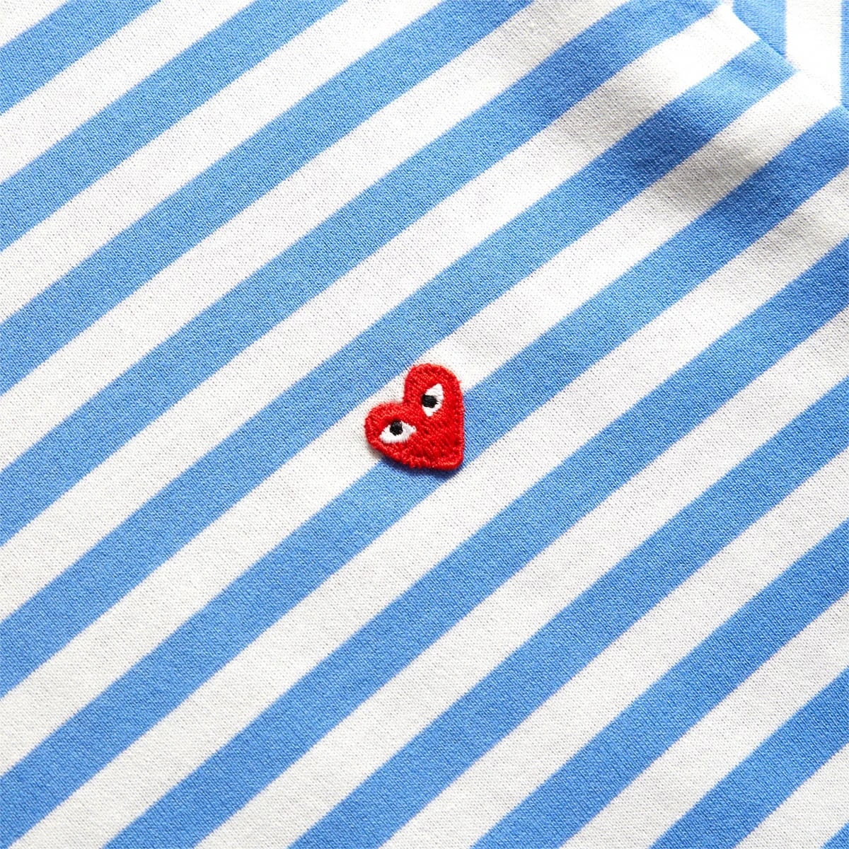 Comme Des Garçons Play STRIPED WHITE SLEEVE T-SHIRT - Image 3