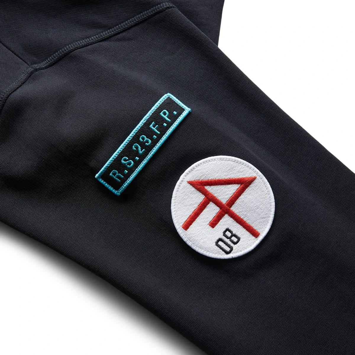 Fred Perry PATCHED OVERHEAD HOODY - Image 3