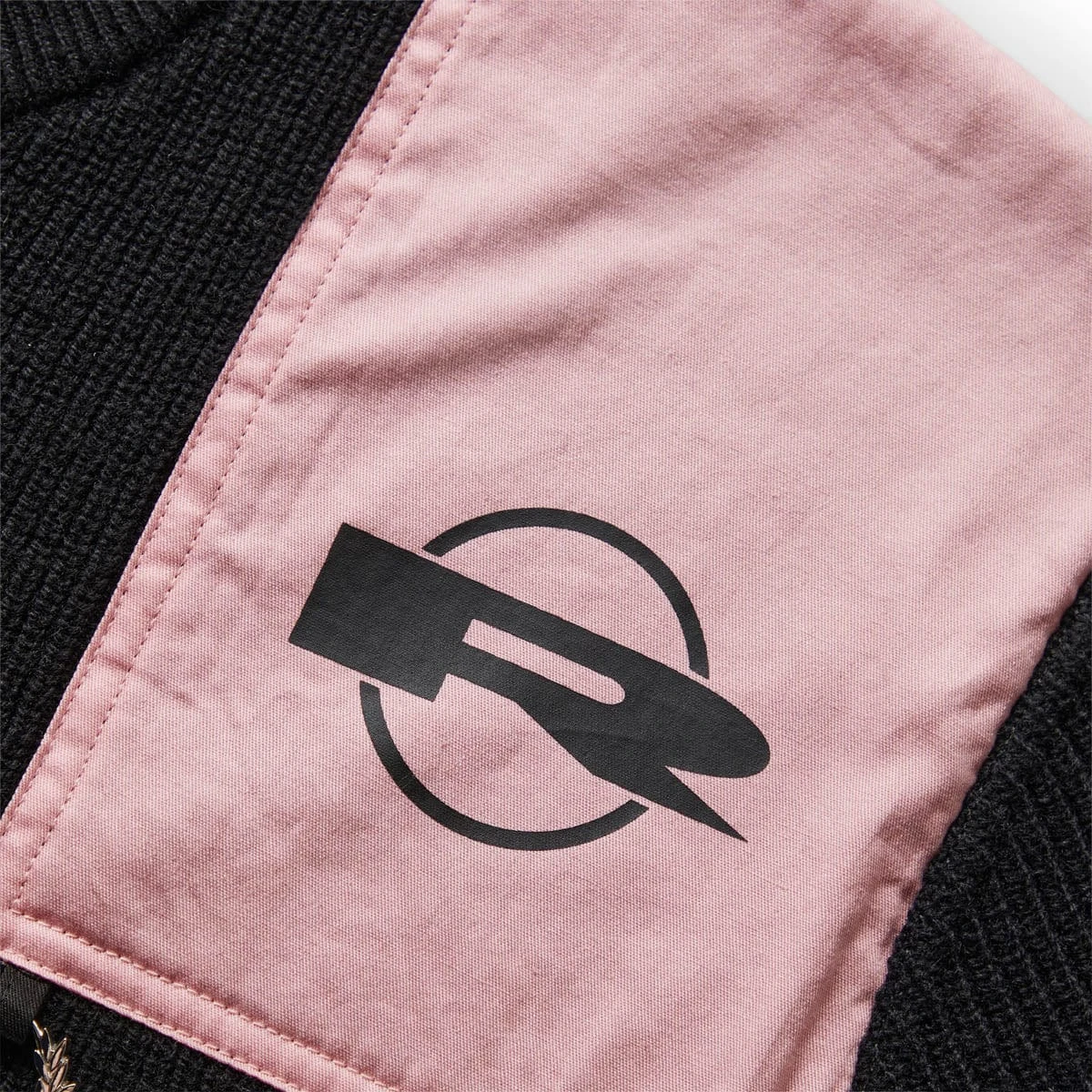 Fred Perry PRINTED MILITARY JUMPER - Image 5