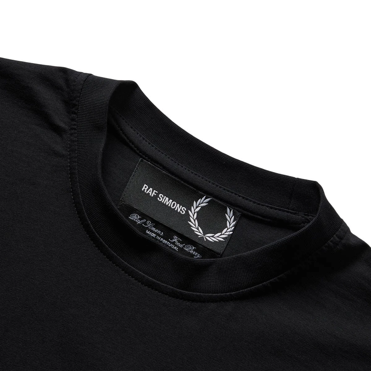 Fred Perry X RAF SIMONS PRINTED SLEEVE T-SHIRT - Image 3