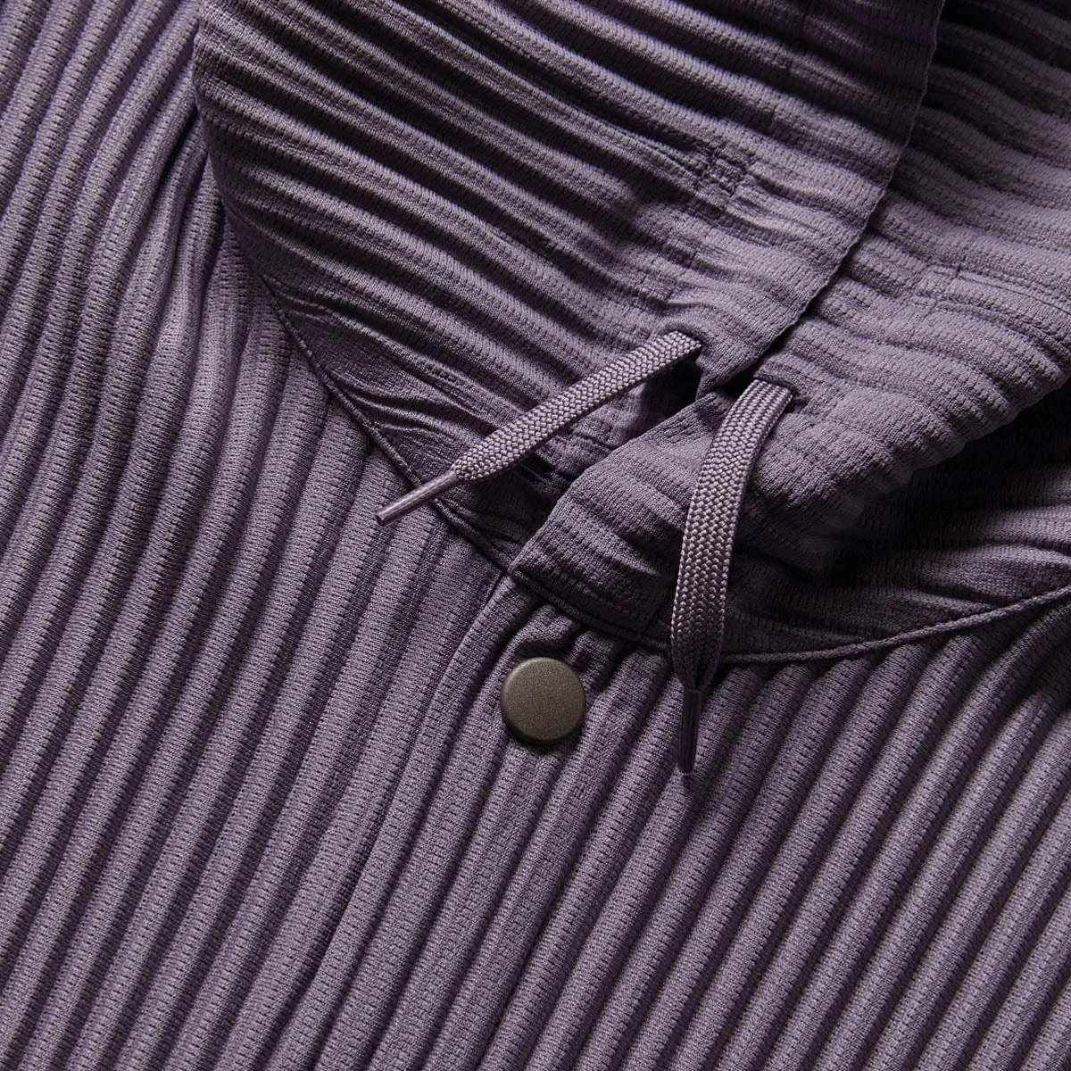 Homme Plissé Issey Miyake MC FEBRUARY - Image 4