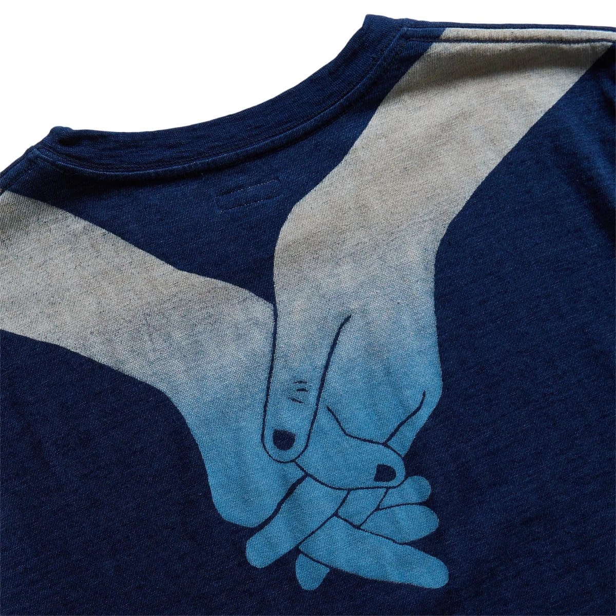 KAPITAL IDG JERSEY CREW T (BLUE HANDS) - Image 4